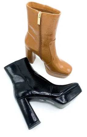 Artistic Steve Madden