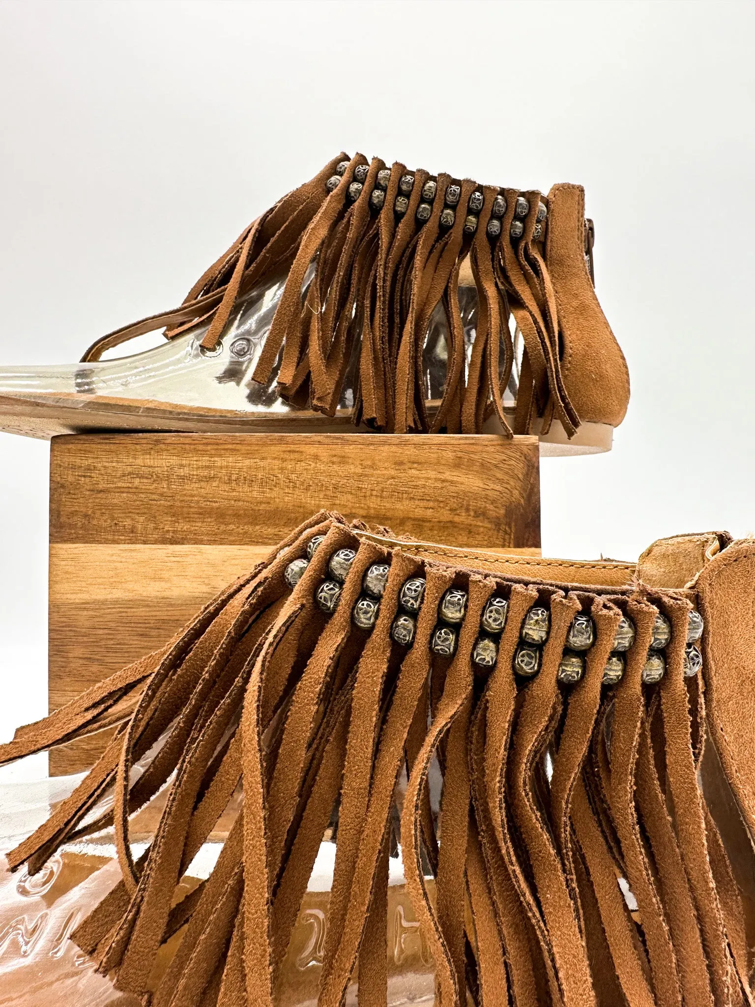 Solene Sandals in Tan