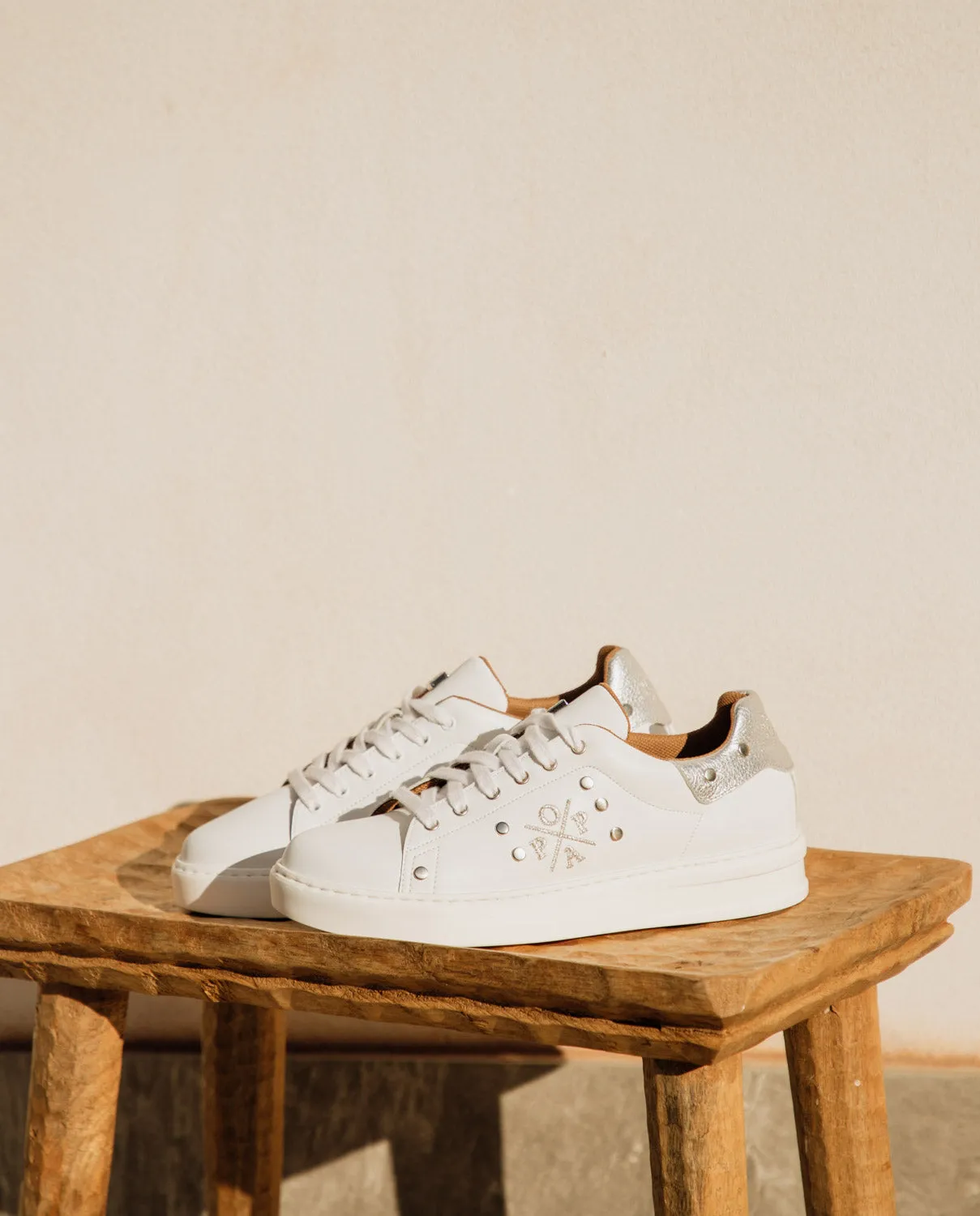 Zapatilla Vicort Adornos Blanco